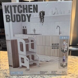 2-in-1 White Step Stool